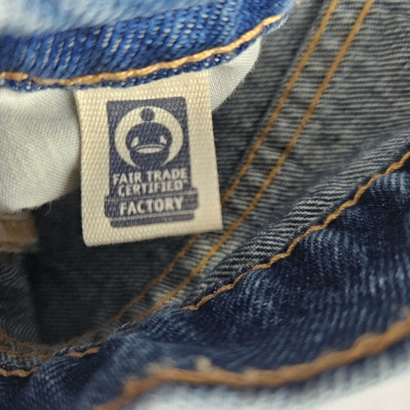 Universal Thread Womens 6R Mid Rise 90s Baggy Cuffed Jeans Med Wash Button Fly - Picture 12 of 15